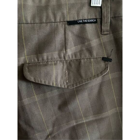 Rip curl men’s brown plaid, unhemmed edge, shorts, size 30 - Picture 6 of 6
